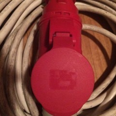 Przedłużacze zasilania 3-fazy.