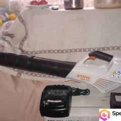 dmuchawa akumulatorowa STIHL BGA 56 + ładowarka + akumulator