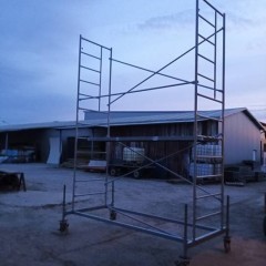 Rusztowanie elewacyjne drabinkowe modułowe jezdne