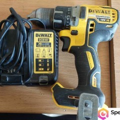DeWalt DCD 791 z ładowarką,  wiertarko-wkrętarka