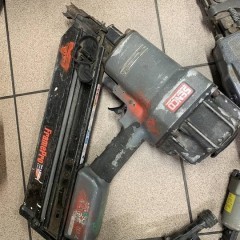 Trzy gwoździarki pneumatyczne Tjep Senco Paslode