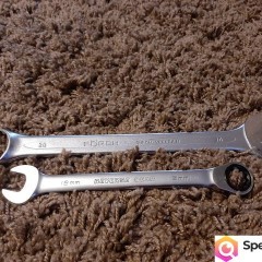 #Klucz Płasko Oczkowy 30mm i Płasko Oczkowy z Grzechotką 18m