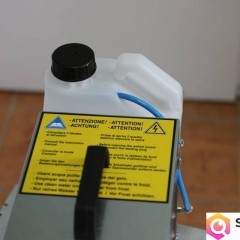 Zacieraczka do tynków Mac Edil ze zbiornikiem