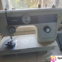 Maszyna do szycia elektryczna stara Brillant Dorina