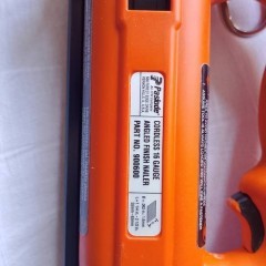 Sztyfciarka gwozdziarka paslode bateryjno-gazowa