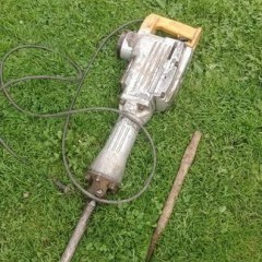 Młot wyburzeniowy MSW