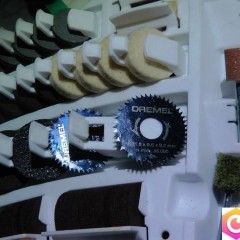 Zestaw - Tarcze do szlifowania dremel 504 , 502 , listkowe