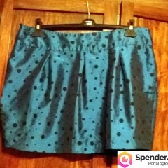 Mini   spodniczka w czarne kropki- tafta.