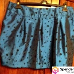 Mini   spodniczka w czarne kropki- tafta.