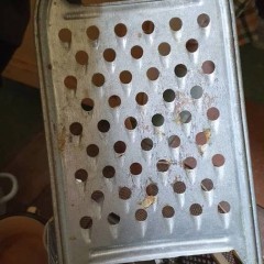 Przyrządy kuchenne PRL stare, tarka, sita, chochla, aluminiowe metalowe