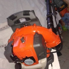 dmuchawa plecakowa odkurzacz HUSQVARNA 130BT jak nowa