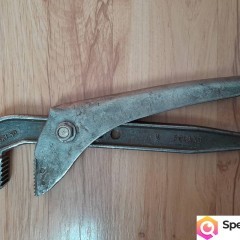 Klucz nastawny do rur typu żabka RSRf 50 z czasów PRL