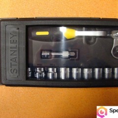 Zestaw kluczy nasadowych 3/8" STANLEY 13 szt.  1-87-931