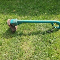 Kosa podkaszarka żyłkowa kosiarka Bosch