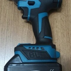 Klucz udarowy 1200Nm Onevan 2 aku 4Ah