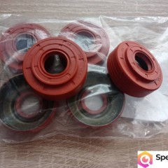 Uszczelniacz wału do HUSQVARNA 340, 340E, 345, 345E, 350.