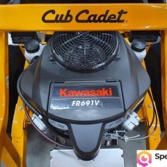 Traktor kosiarka Cub Cadet XZ5 L137 Kawasaki 21 KM Zero Turn