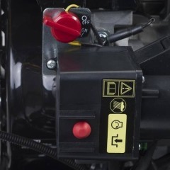 Zamiatarka spalinowa SWS800GE elektryczny start reflekt. LED