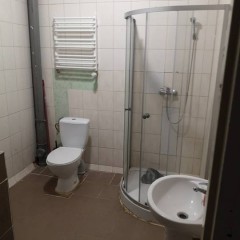 Dwa lokale i piętro do zagospodarowania Ryczywół przy Rynku Okazja.