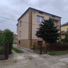 Dom jednorodzinny na cichym i spokojnym osiedlu