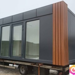 Pawilon kontener całoroczny PIR100 usługowy biurowy mieszkalny