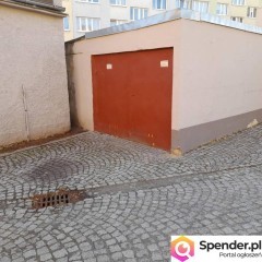 Garaż centrum Świdnicy | 3 min do Rynku | Prąd | Teren zamknięty