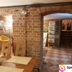 Dwupoziomowy lokal, bardzo dobra lokalizacja