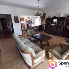 Firma branży metalowej z wyposażeniem i mieszkaniem