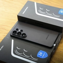 Apple iPhone 17 Pro Max, iPhone 17 Pro, iPhone 17, iPhone Air, iPhone 16 Pro Max, iPhone 16 Pro, iPhone 16, iPhone 16 Plus, Samsung Galaxy S26 Ultra