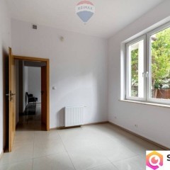 900m od Pałacu na cele komercyjne lub mieszkaniowe