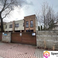 Syndyk sprzeda dom w Warszawie