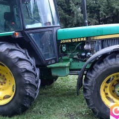 Ciągnik rolniczy JOHN DEERE 2250A