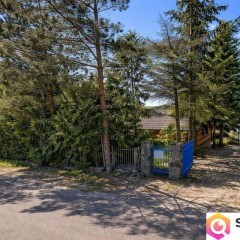 Dom z widokiem na jezioro i własnym pomostem Mazury