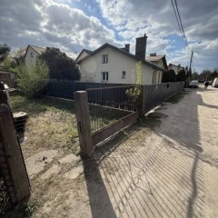 Sprzedam dom 58m2 na działce 521 m2 na początku Marek