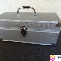 Skrzynka przenośna narzędziowa Duża Alu. wielofunkcyjna 36x15x15,5 cm.