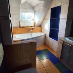 Ciekawy dom parterowy z poddaszem - NAREW