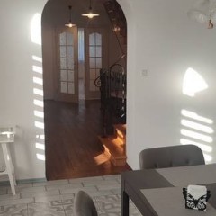Sprzedam dom 440m2 samowystarczalny energetycznie 80 km od Warszawy