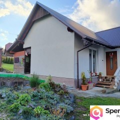 Urokliwy mały domek na wsi /Podkarpackie Gm. Nozdrzec