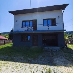 Oferta sprzedaży domu wolnostojącego Kocoń 220m2