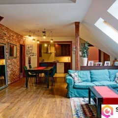 Dom 275m2 z usługowym parterem, Żyrardów