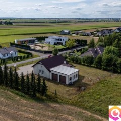 Oferta sprzedaży domu wolnostojącego 197m2 Łubianka