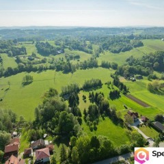 Klimatyczny dom wśród zieleni | 9700 m² | Chronów