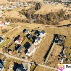Dom z widokiem na jezioro i Tatry