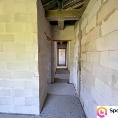 Dom parterowy stan surowy-130m2+1121m2 Szewna