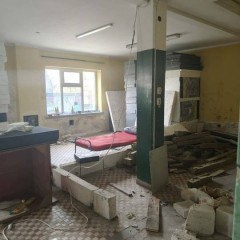 Na sprzedaż: Działka z budynkiem 100 m² w Żałem – gotowy na Twój pomysł