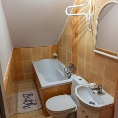 Dom 136 m²/210 m² powierzchni całkowitej-działka 1000 m², Piaseczno