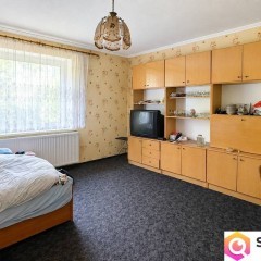 Dom z potencjałem i zabudowaniami gosporcymi 30ar Wolęcin
