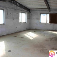 Budynek warsztatowy 150 m² z potencjałem mieszkalnym (LOFT)
