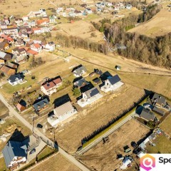 Dom z widokiem na jezioro i Tatry